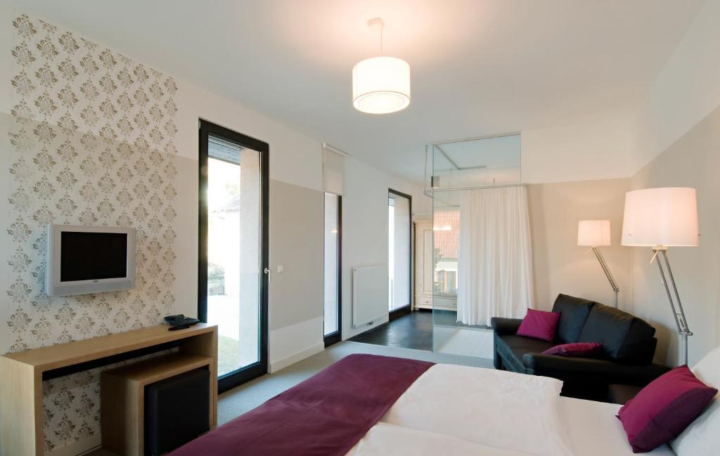 Hotel Zur Schonenburg Schönberg am Kamp Eksteriør bilde